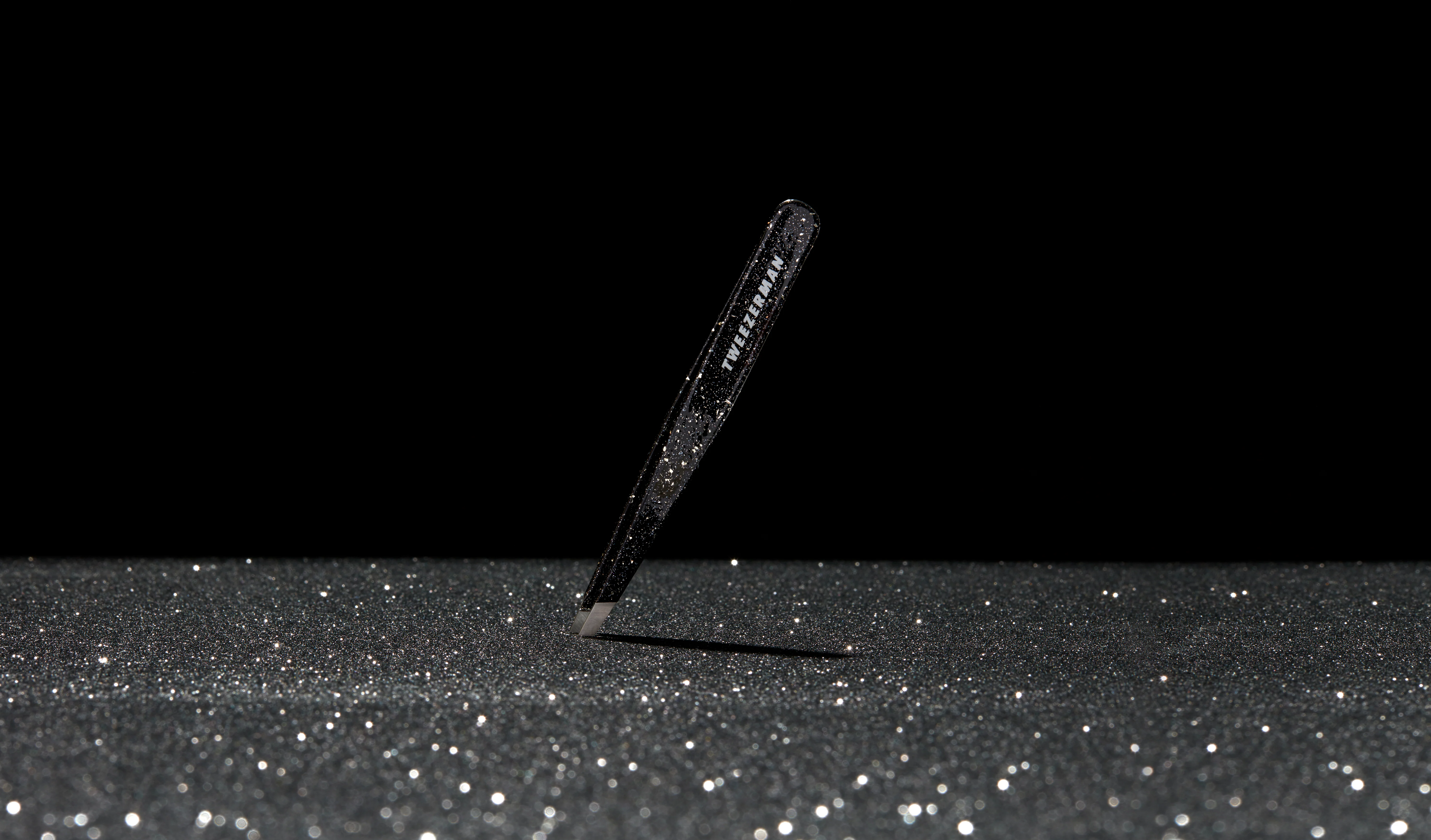 Dusted Onyx Slant Tweezer - Image 12