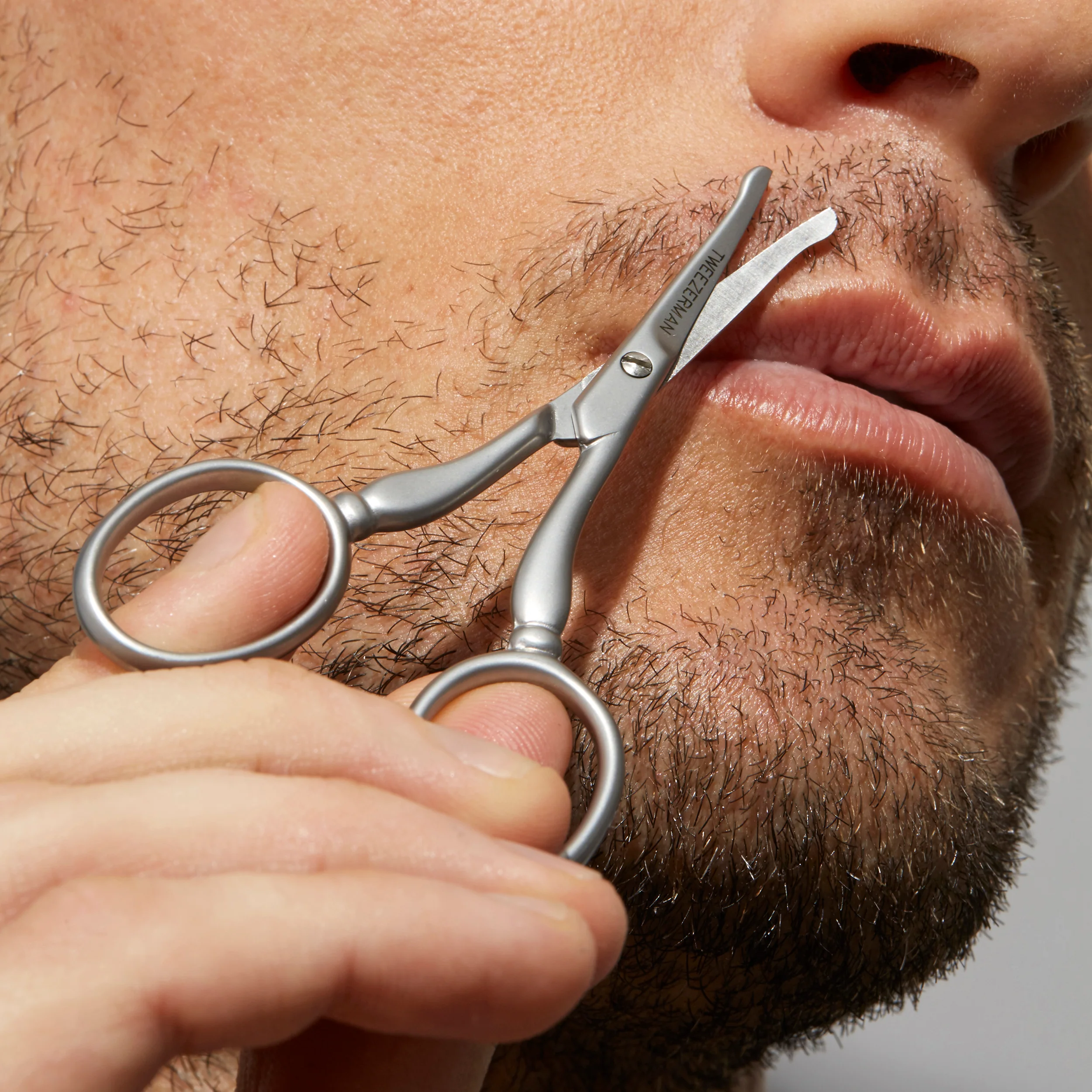 Facial Hair Scissors - Image 6
