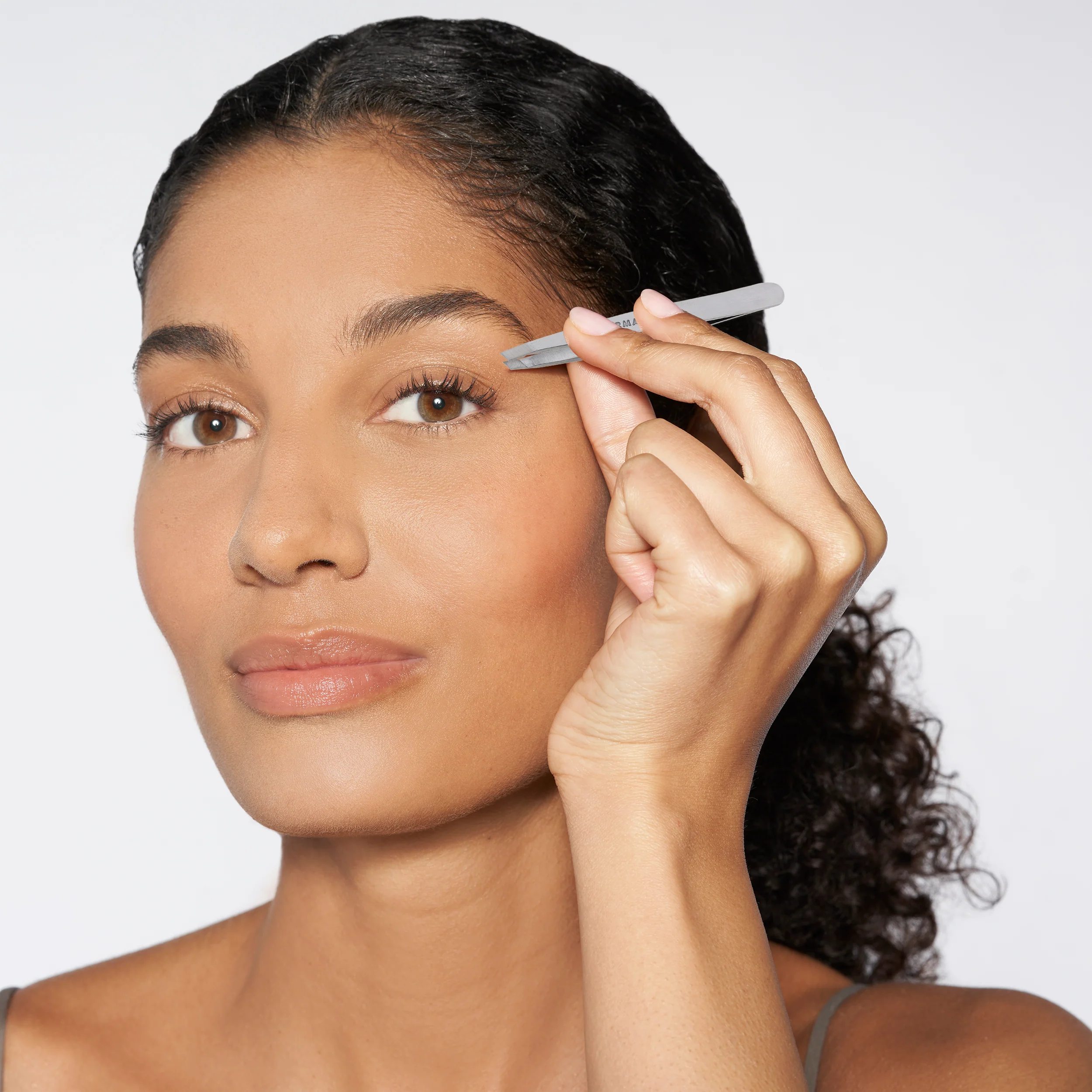 Petite Tweeze Set With Black Case - Image 3