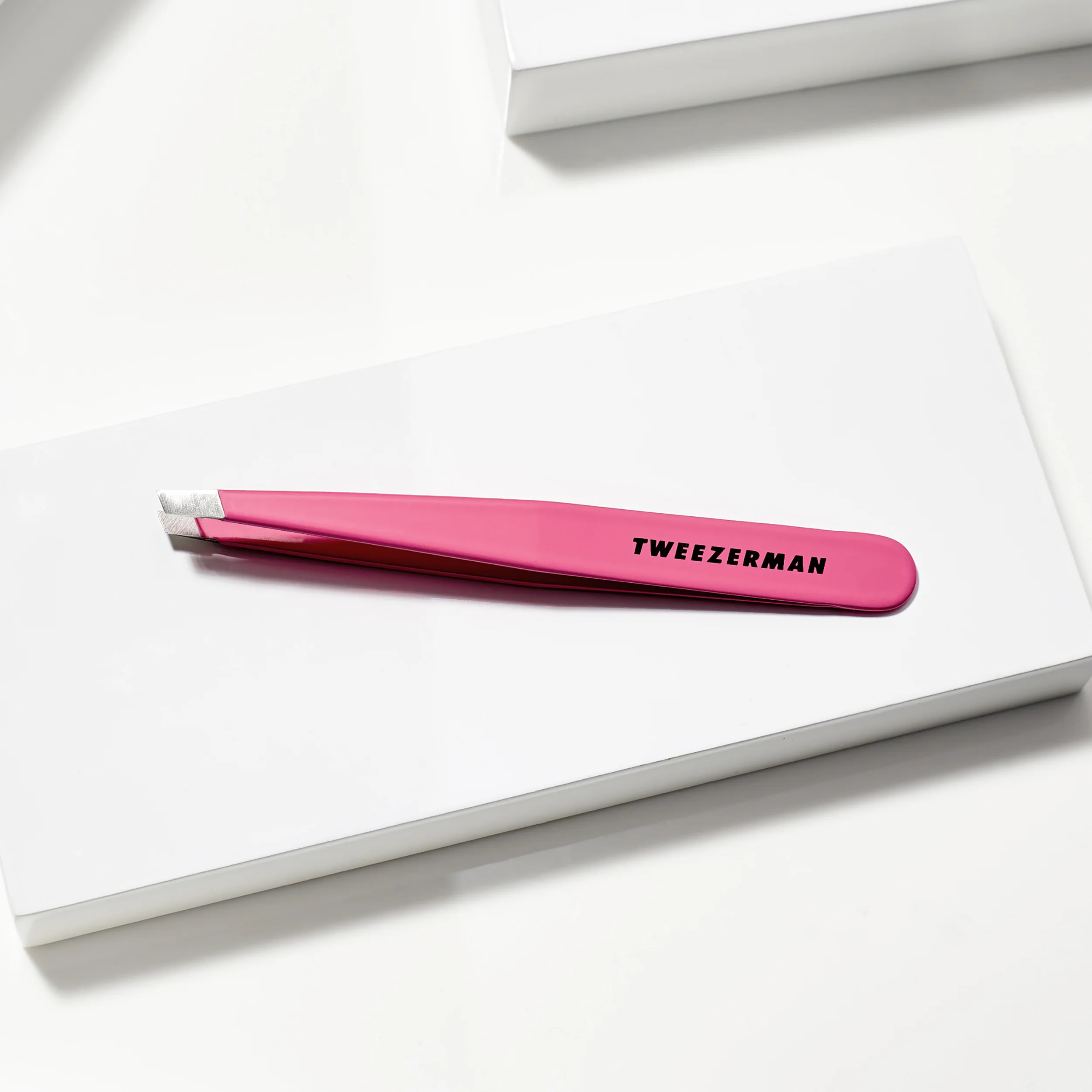 Pretty In Pink Slant Tweezer - Image 5